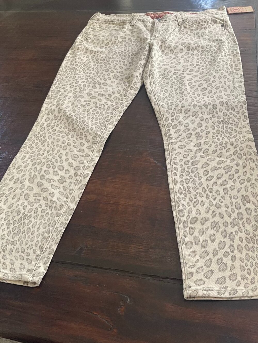 Lucky Brand Lucky Legend Womens White Cheetah Print Jeans Capri 12/31 NWT USA
